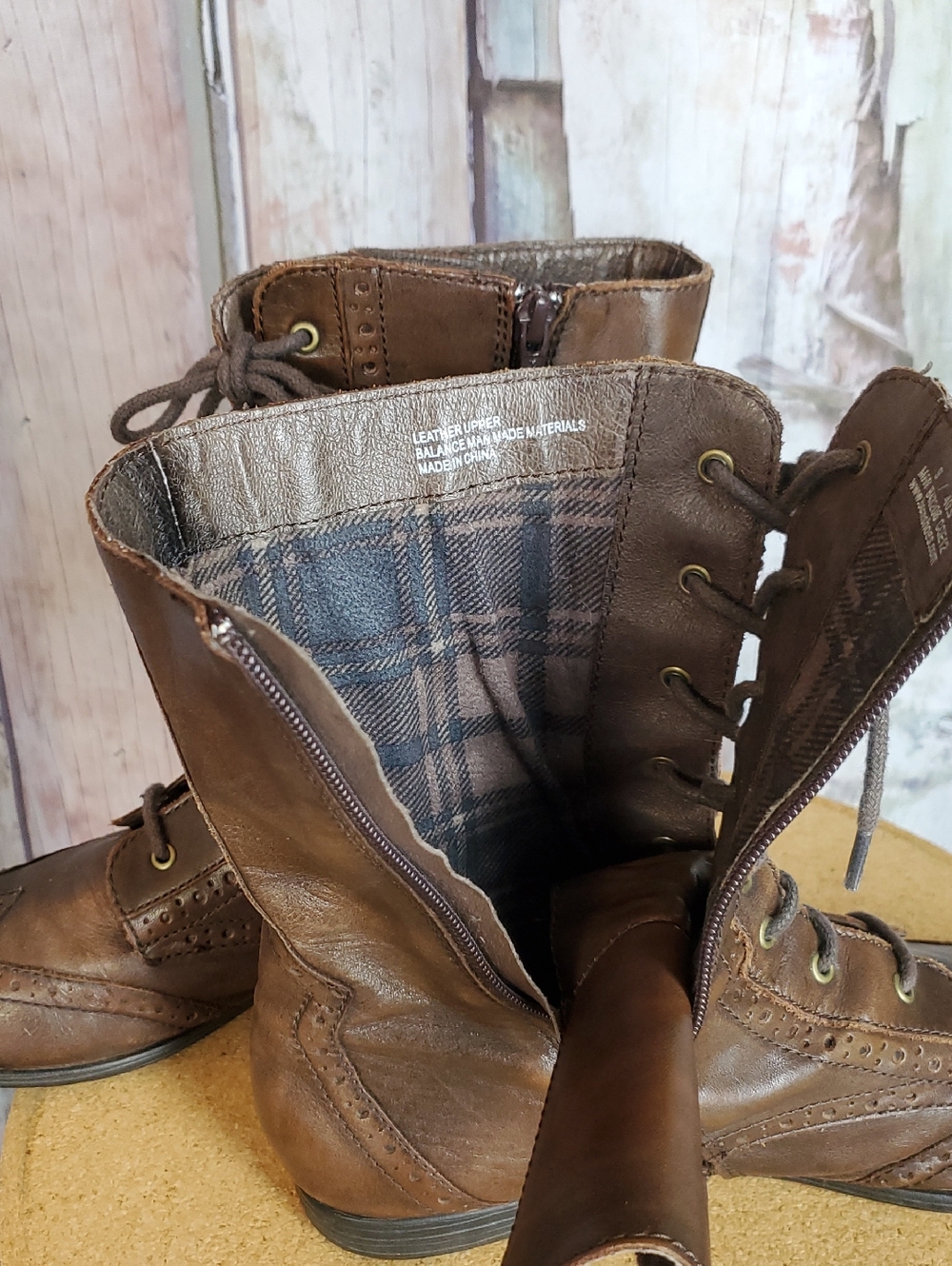 Born Mid Calf Boots 9 Brown Leather Wingtip Leonis Brogue Oxford - Picture 7 of 10